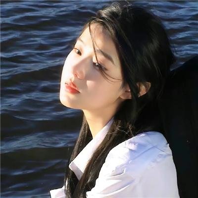 圆月弯刀